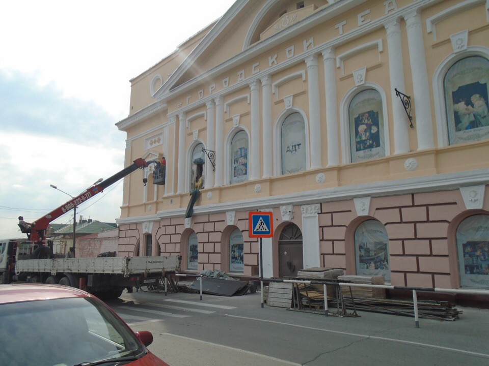 В Ачинском драматическом театре продолжаются ремонтные работы 1